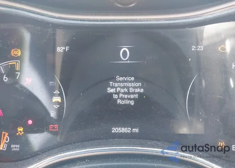 2014 Jeep Grand Cherokee Laredo z USA, uszkodzony, nr VIN 1C4RJFAG5EC439901